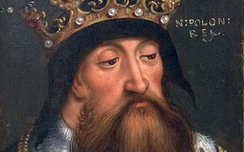 20 января 1320 года короновался Владислав I Локетек